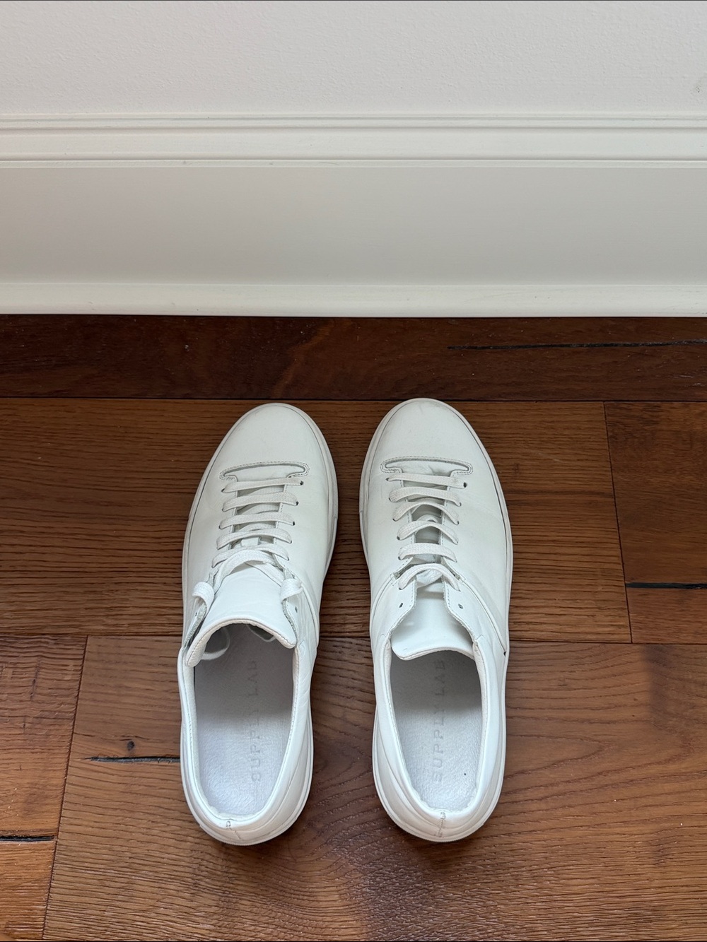 Men's White Leather Low-Top Sneakers